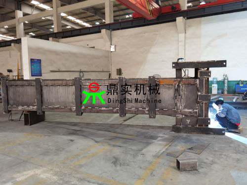 長興鋼結(jié)構(gòu)噴漆施工